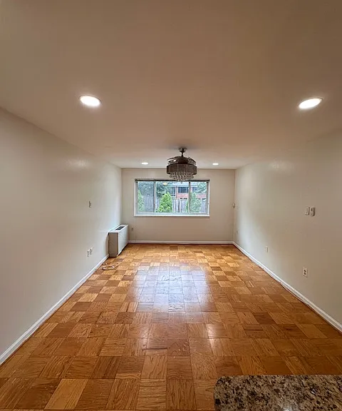 4555 Macarthur Blvd NW — Photo 3