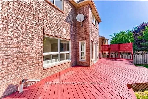 129 McClellan Way — Photo 23