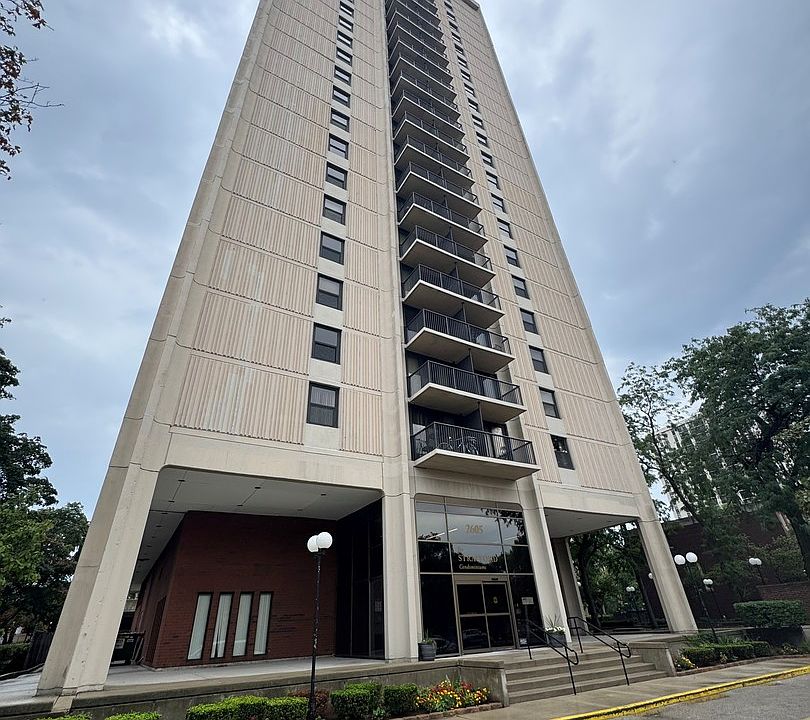 1st image of 2605 S Indiana Ave Unit 1507
