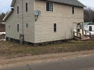 659 E Division St, Ishpeming, MI 49849