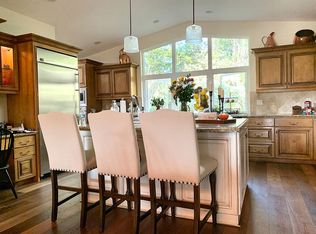 1185 Cloverleaf Dr, El Cajon, CA 92019