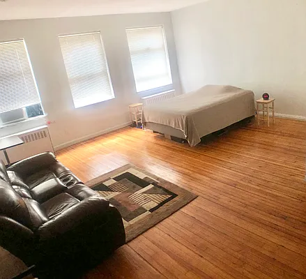 Rented by Corcoran | media 6