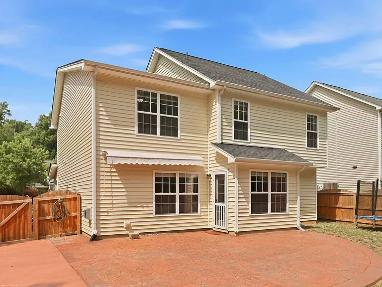 720 Pyracantha Dr — Photo 35