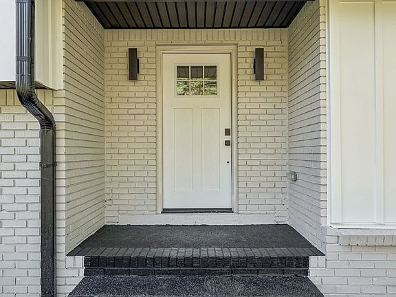 5th image of 1284 Cheyenne Blvd