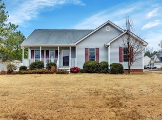 5700 Piney Ridge Ct, Chester, VA 23831
