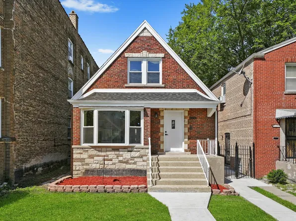 10436 S Eberhart Ave, Chicago, IL 60628