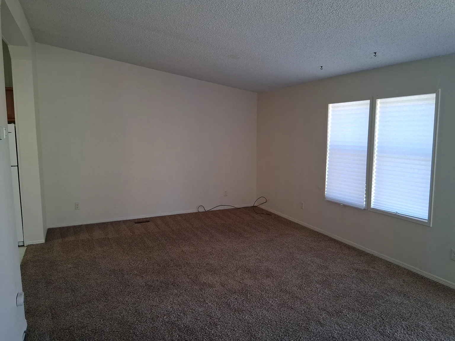 1355 Harding Avenue - B — Photo 4
