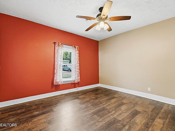 5th image of 2722 Piedmont St