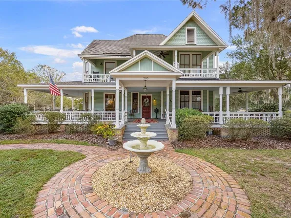 205 SE 7th St, Gainesville, FL 32601