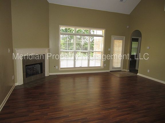 2nd image of 9196 Acadia Pl