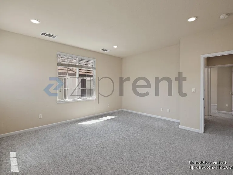5023 Queensbury Way — Photo 28