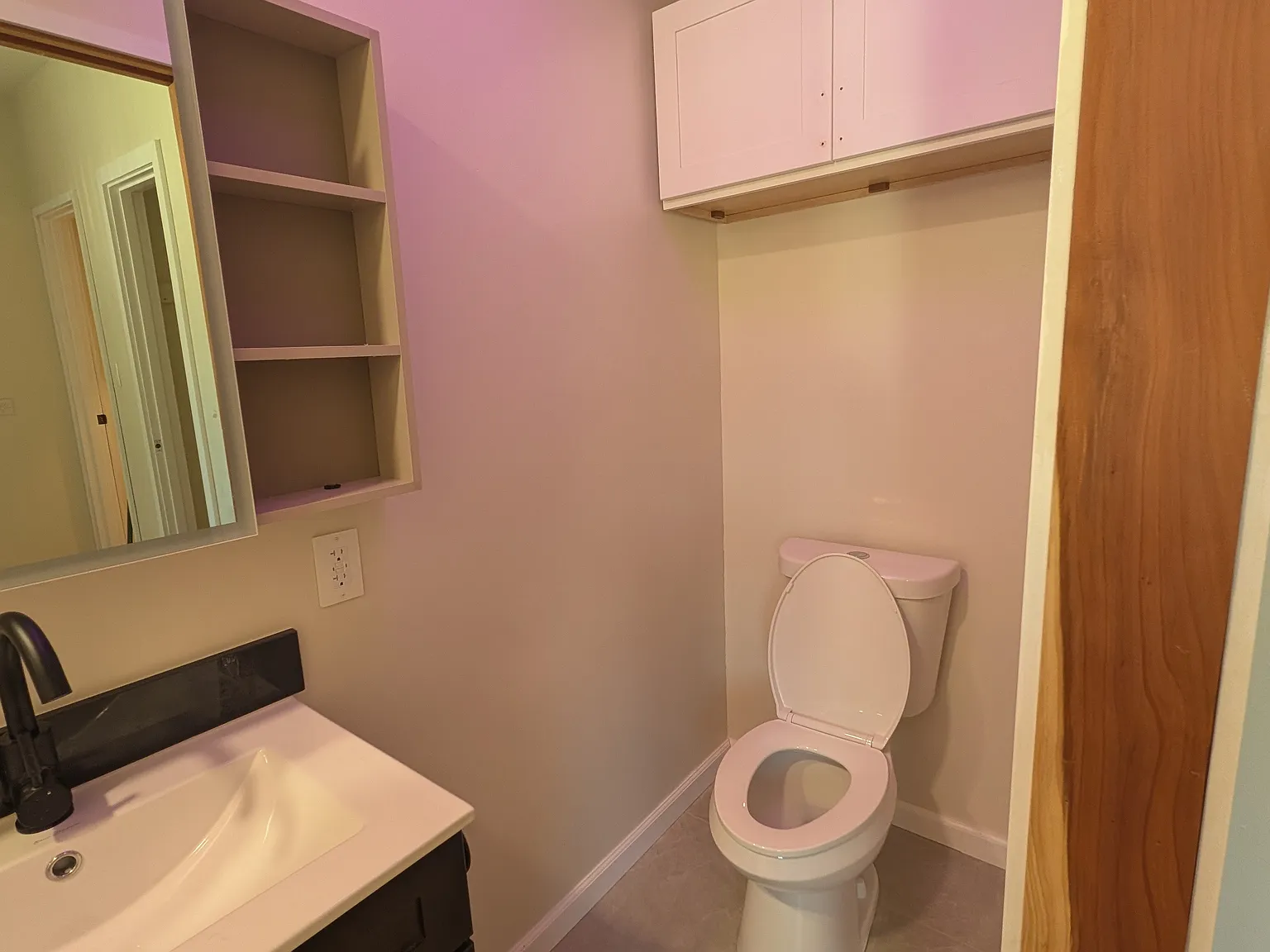 3 bed, 850 sqft, $3,100 — Photo 3