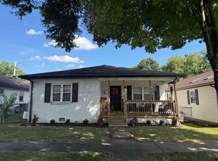 240 E 1st St, Ceredo, WV 25507
