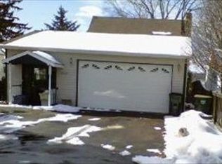 4503 E Lake Shore Dr, Wonder Lake, IL 60097