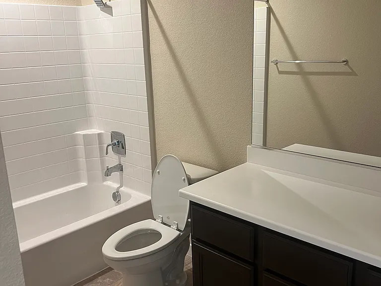 468 Tandoori Way — Photo 8