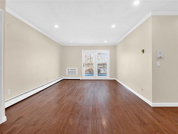 4th image of 4430 Post Rd APT 62E