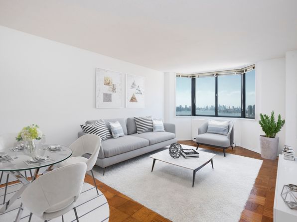 429 E 52nd St APT 27F