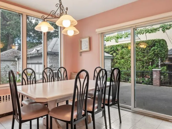 1239 East 23rd Street image 11 of 14