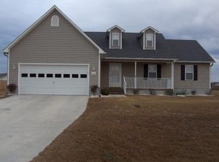 223 Redberry Dr, Richlands, NC 28574