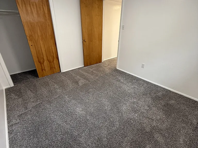 4212 Central Ave #4 — Photo 9