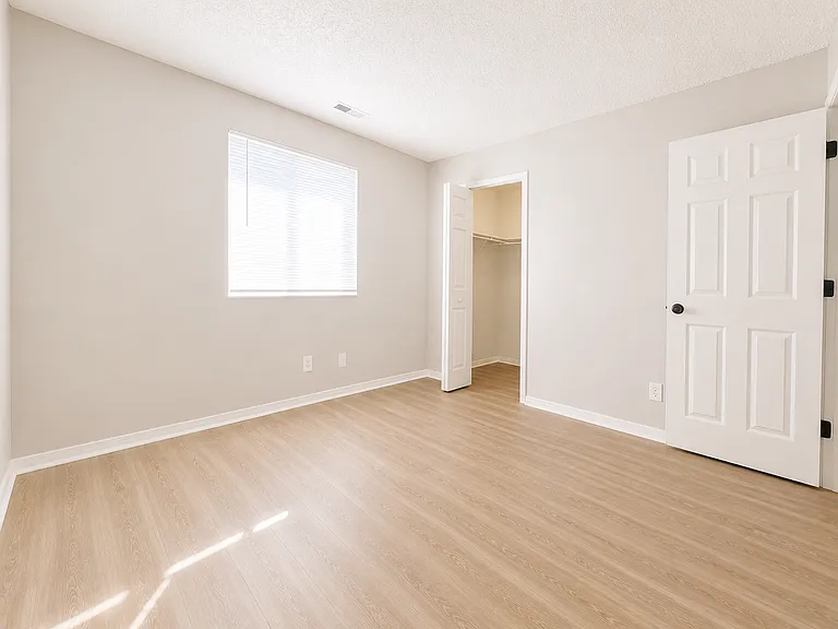 1835 Zebulon Dr #B — Photo 13