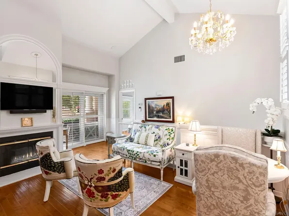7274 Shoreline Dr Unit 116, San Diego, CA 92122