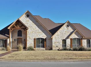 1201 Prairie Wind Blvd, Stephenville, TX 76401