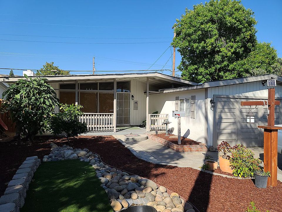 1st image of 10120 Stonehedge Way