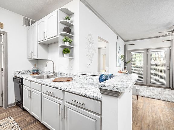 5th image of 5110 Garrard Ave #515