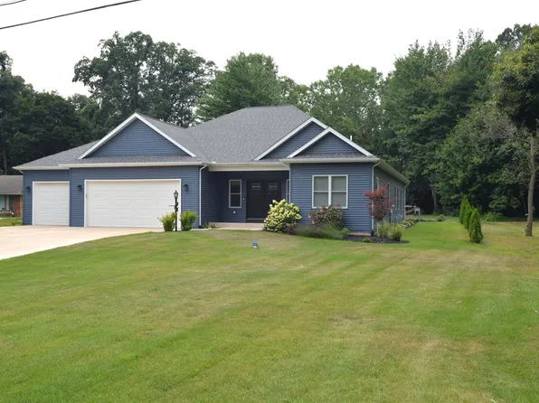 52427 Lynnewood Ave, South Bend, IN 46628