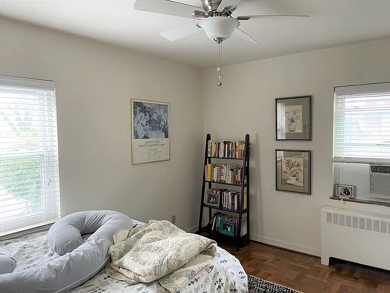 2750 Linshaw — Photo 24