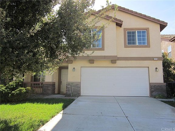 2nd image of 15223 Blackthorne Dr