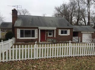 696 Symmes Rd, Hamilton, OH 45015