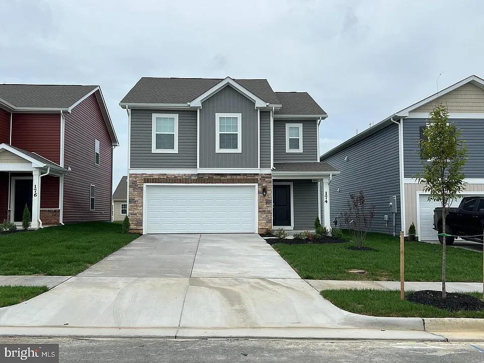 174 Hamstead Dr