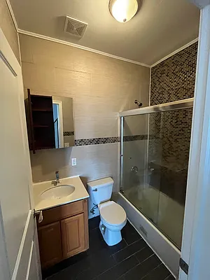 Rented by Celine Moradof-Nazarian, LREB | media 18