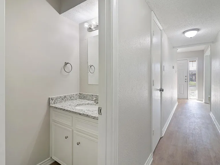 2179 Southern Pl #A — Photo 30