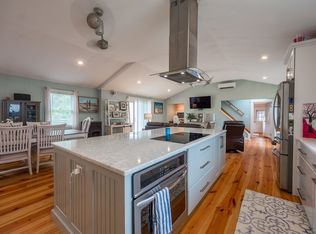 182 Dogwood St, Fairhaven, MA 02719
