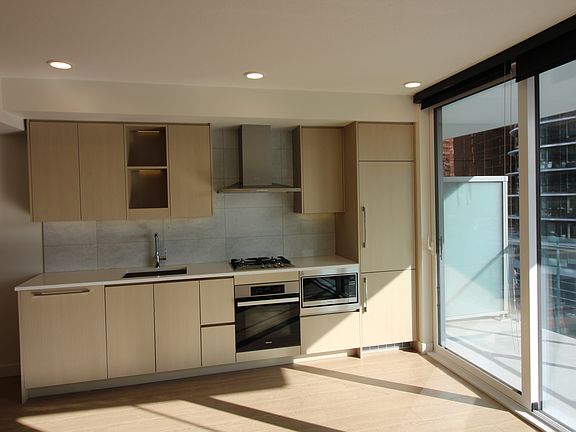 2nd image of 89 Nelson St #613