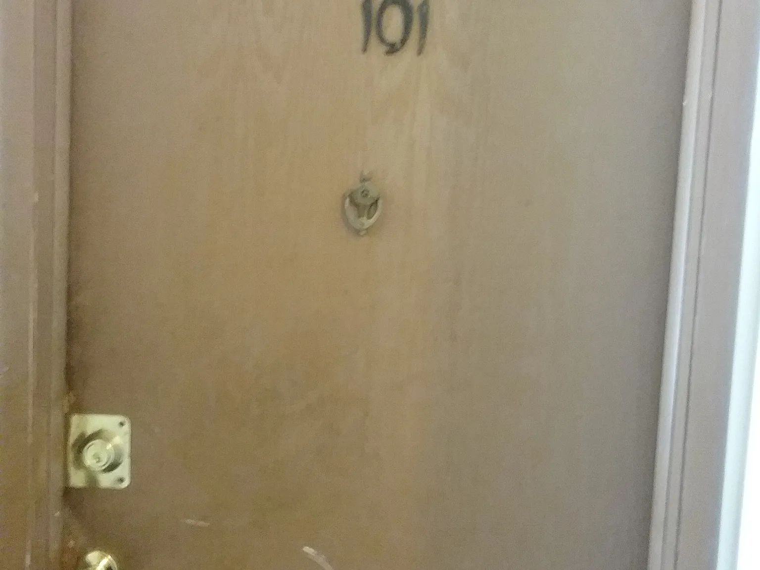 Studio, 400 sqft, $725 — Photo 2