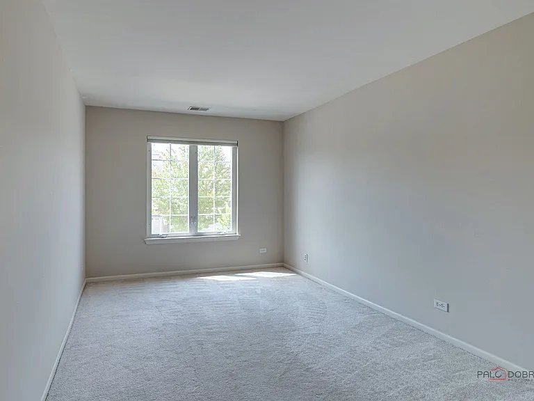 552 Saddlebrook Ln — Photo 28