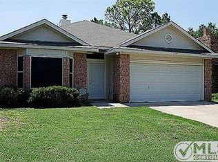 329 Boliver Ave, Lake Dallas, TX 75065