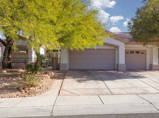 2744 Crown Ridge Dr, Las Vegas, NV 89134