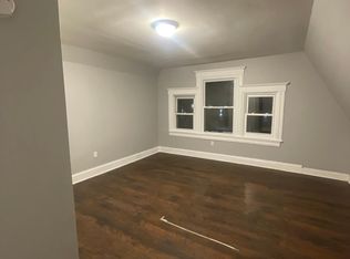 186 Central Ave FLOOR 2, East Orange, NJ 07018
