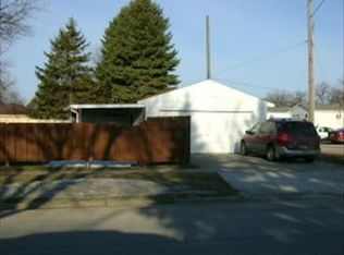 802 19th St NW, E Grand Forks, MN 56721