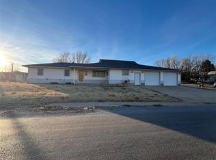 602 Sheridan Ave, Fort Supply, OK 73841