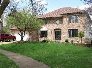 1516 Cascade Ct, Naperville, IL 60565