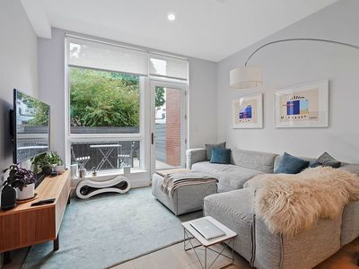 695 6th Ave #1J, Brooklyn, NY, 11215