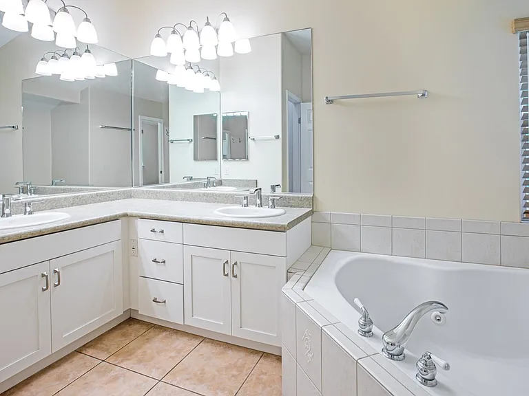75-297 Malulani Dr — Photo 15
