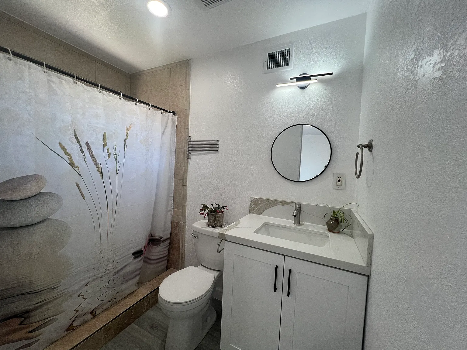 Yukon Dr, Huntington Beach — Photo 4