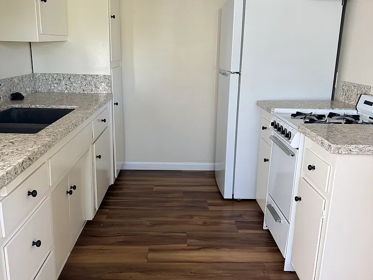 6251 Milton Ave #C — Photo 7